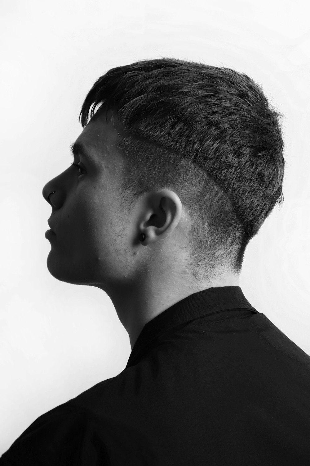 Jo Baik, cutter
